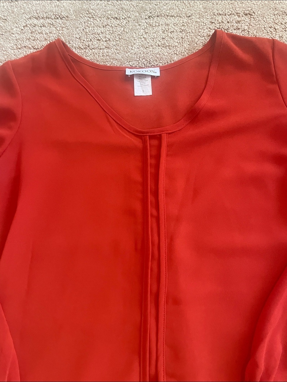 Women's Rust Red V-Neck Long-Sleeve Blouse - Picture 5 of 9